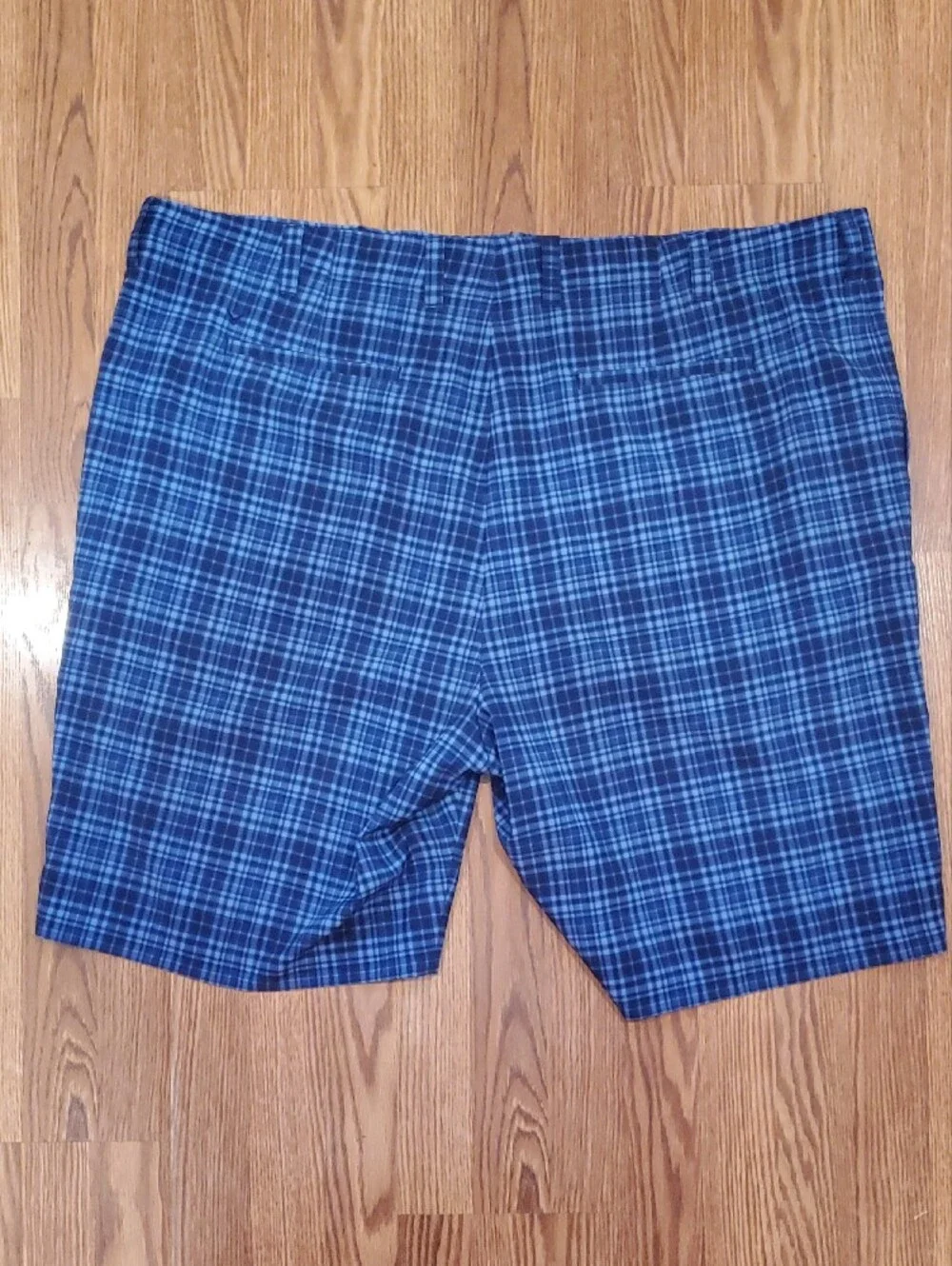 Callaway Blue Plaid Flat-Front Golf Shorts
